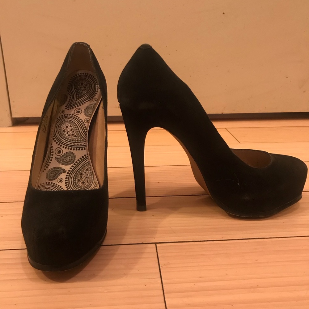Steve Madden Black Suede Platform Heels
